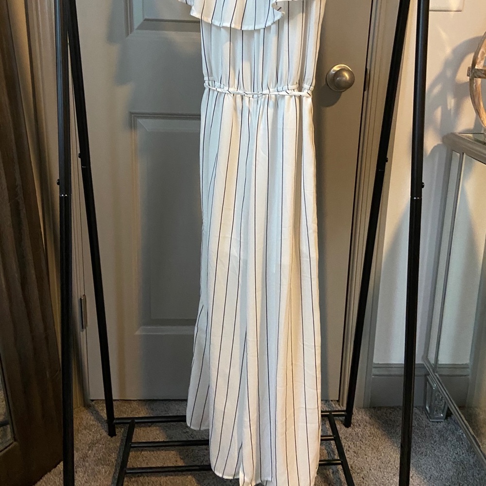 Romper - Picture 2 of 2